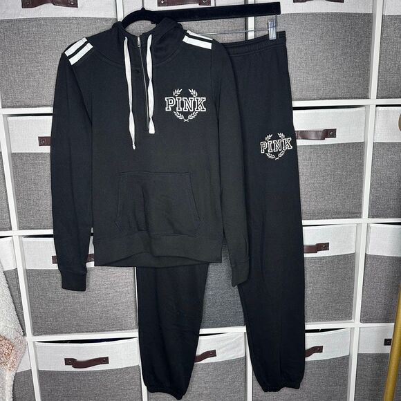 PINK Victorias Secret Black Embroidered Sweat Suit Set Size S/M - Picture 2 of 12